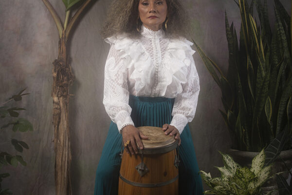 Wilemara Barros apresenta Preta Rainha no Teatro Dragão do Mar neste sábado